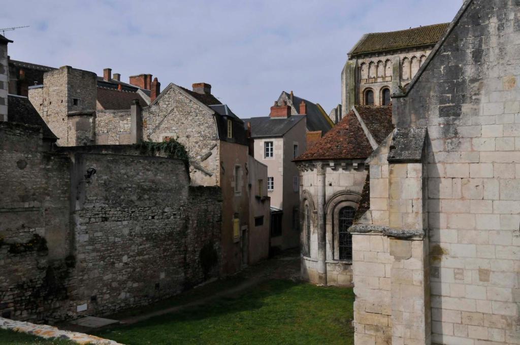 Appartamento Le Passage La Charité-sur-Loire Esterno foto